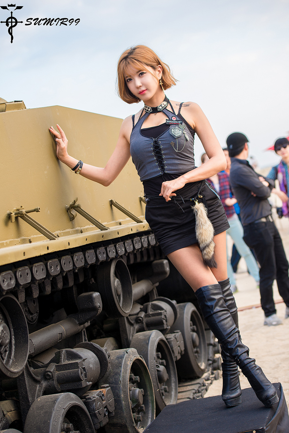 韩国顶级Showgirl许允美 釜山坦克世界 1